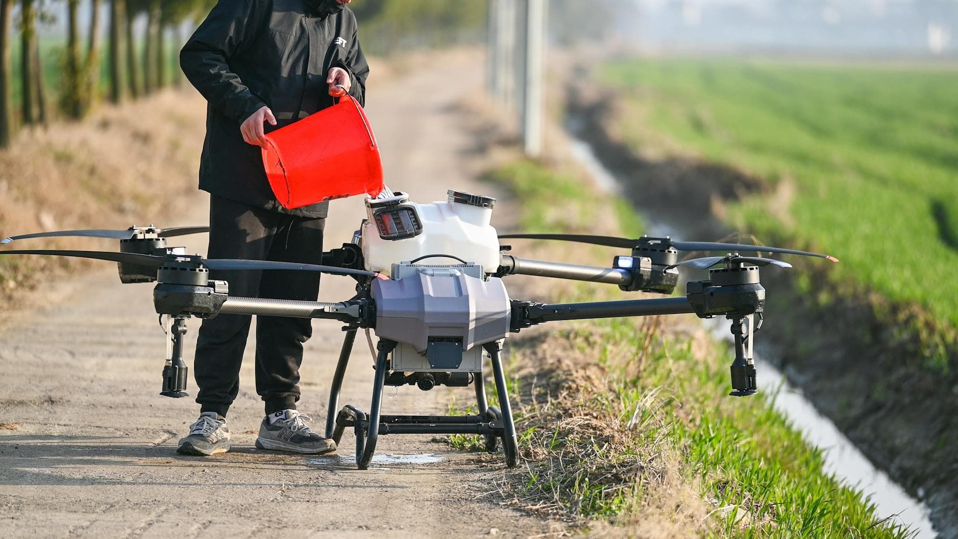 Unmanned Life